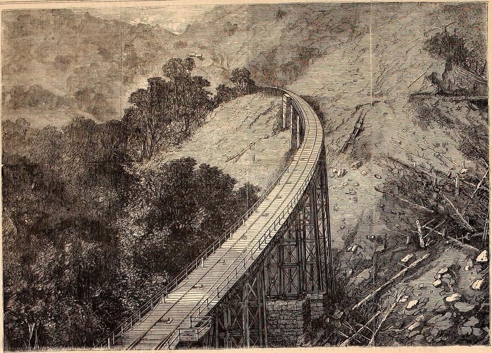 Gravura de 1868 do viaduto metálico da São Paulo Railway em curva na encosta da Serra do Mar